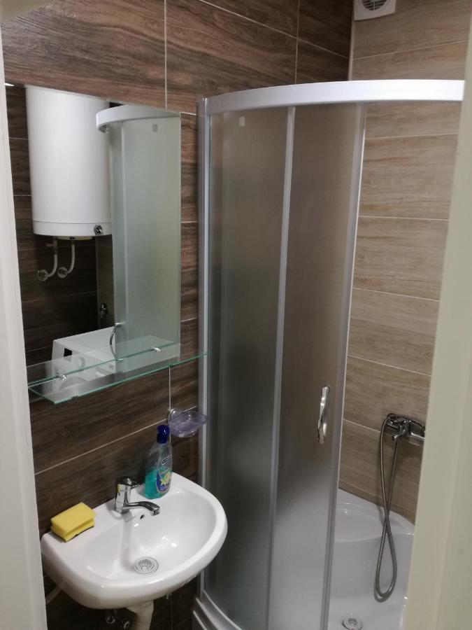 Stan Na Dan Pex Free Parking Appartement Vranje Buitenkant foto
