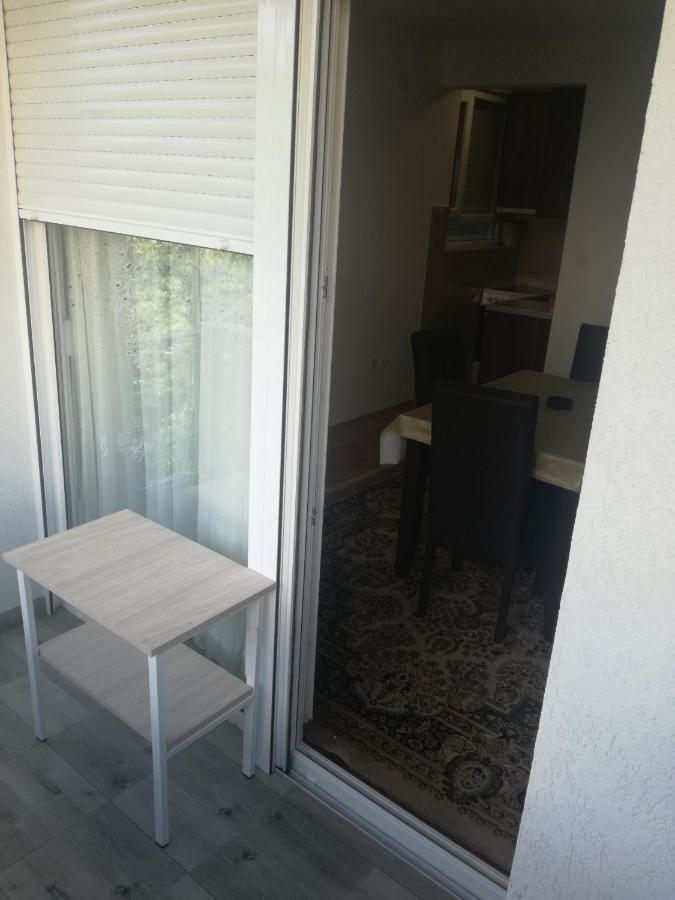 Stan Na Dan Pex Free Parking Appartement Vranje Buitenkant foto