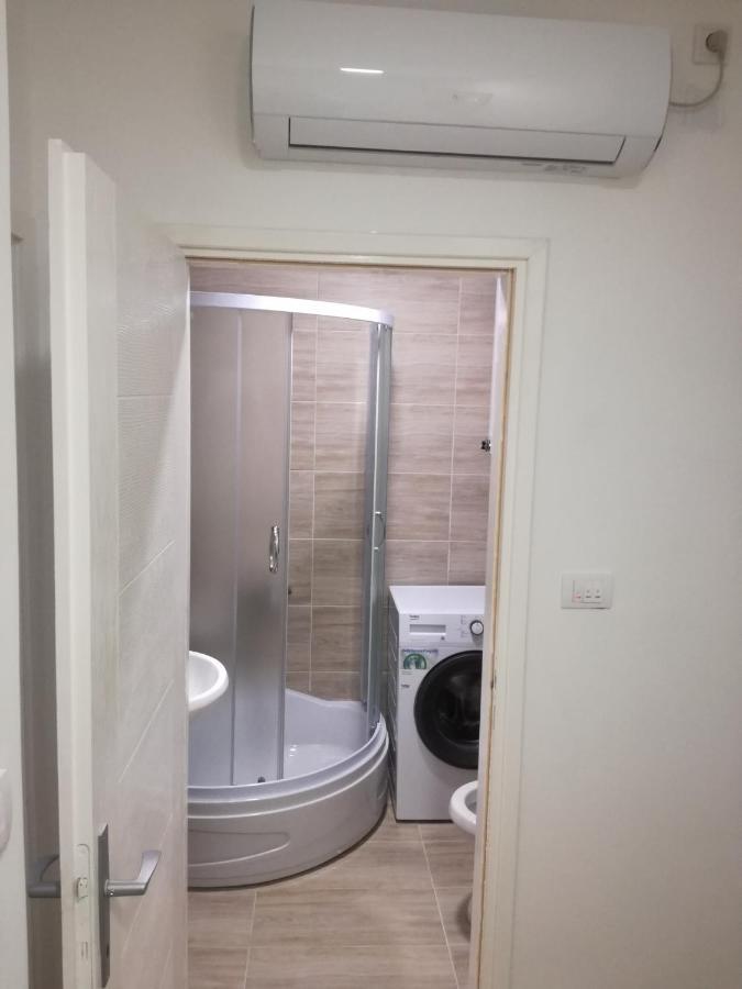 Stan Na Dan Pex Free Parking Appartement Vranje Buitenkant foto