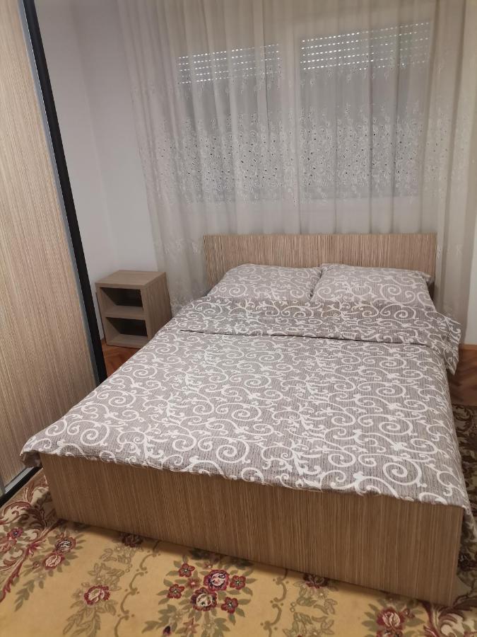 Stan Na Dan Pex Free Parking Appartement Vranje Buitenkant foto